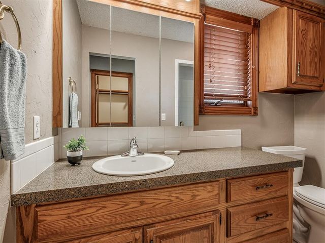 1221 Mockingbird Lane, Guthrie, OK 73044