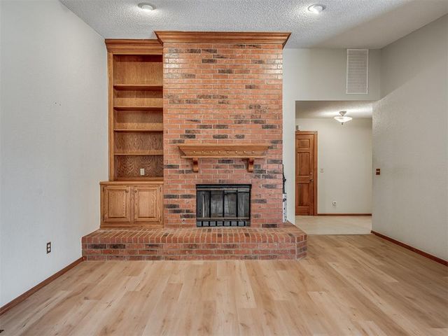 1221 Mockingbird Lane, Guthrie, OK 73044