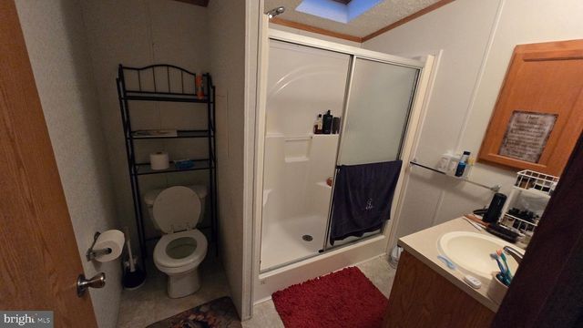 5 SUNRISE DR, Hershey, PA 17033