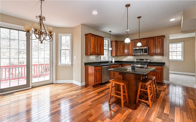 131 Glen Ln, Ross Twp, PA 15237