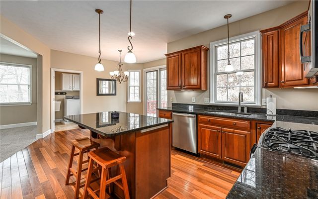 131 Glen Ln, Ross Twp, PA 15237