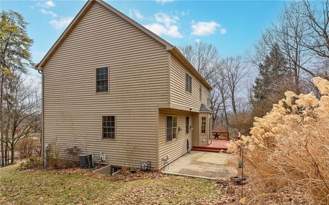 131 Glen Ln, Ross Twp, PA 15237