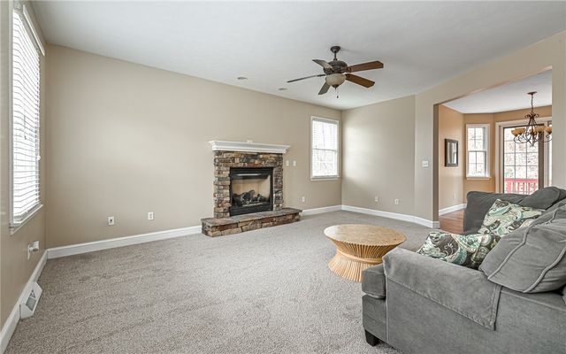 131 Glen Ln, Ross Twp, PA 15237