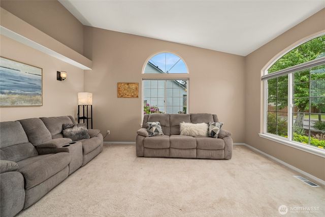 16910 132nd Avenue E, Puyallup, WA 98374