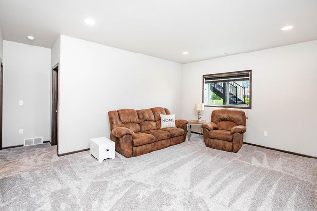 3137 6th Street E, West Fargo, ND 58078