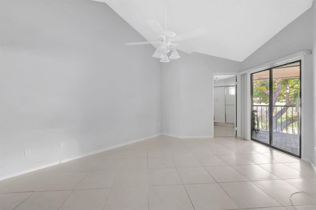 6658 Montego Bay Boulevard D, Boca Raton, FL 33433