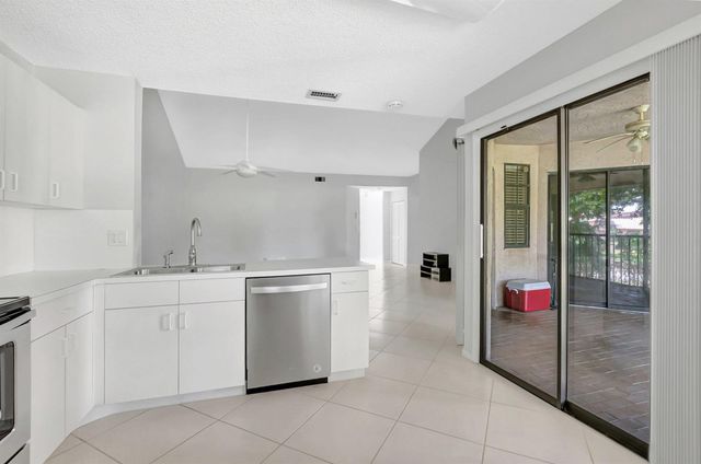 6658 Montego Bay Boulevard D, Boca Raton, FL 33433