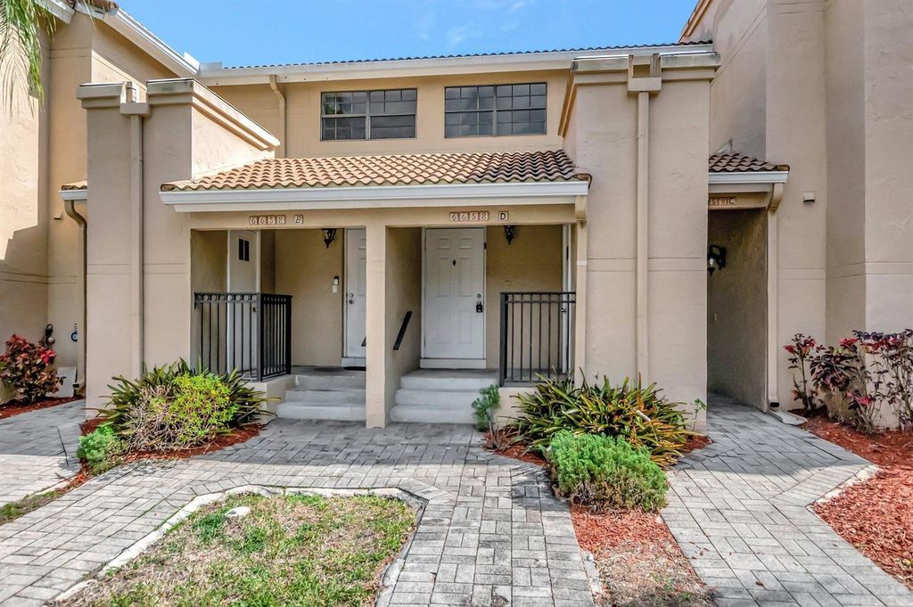 6658 Montego Bay Boulevard D, Boca Raton, FL 33433