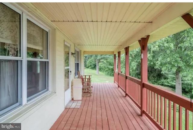 10 NUNN LN, Luray, VA 22835