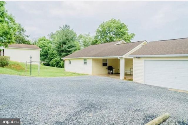10 NUNN LN, Luray, VA 22835