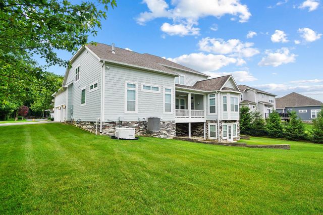 2905 Highland Woods Boulevard, New Albany, OH 43054