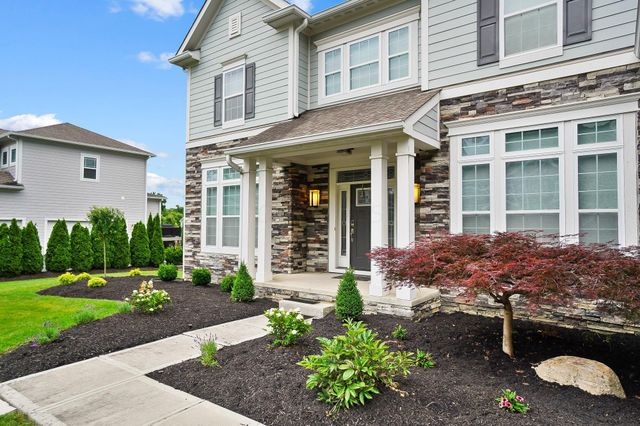 2905 Highland Woods Boulevard, New Albany, OH 43054