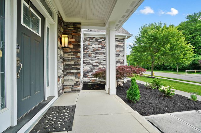 2905 Highland Woods Boulevard, New Albany, OH 43054