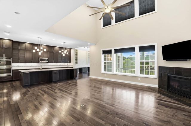 2905 Highland Woods Boulevard, New Albany, OH 43054