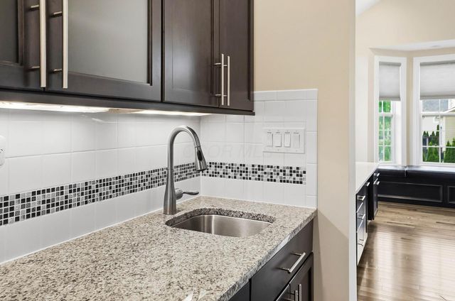 2905 Highland Woods Boulevard, New Albany, OH 43054