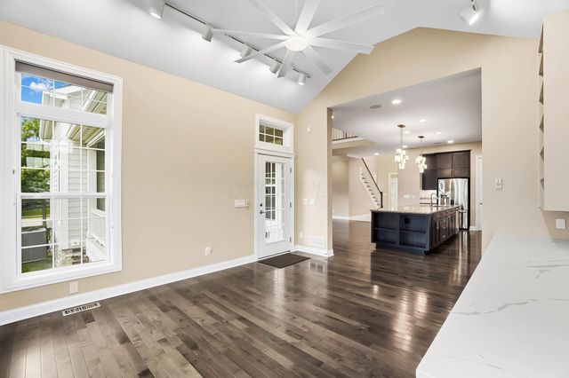 2905 Highland Woods Boulevard, New Albany, OH 43054