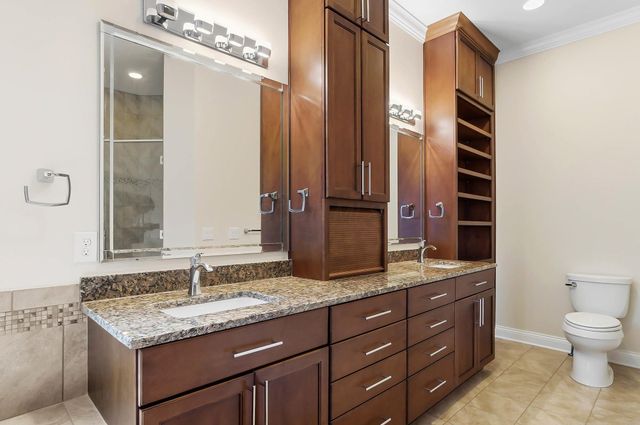 2905 Highland Woods Boulevard, New Albany, OH 43054
