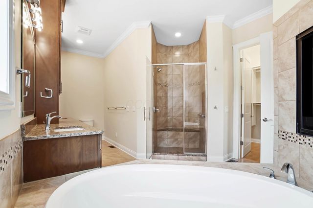 2905 Highland Woods Boulevard, New Albany, OH 43054