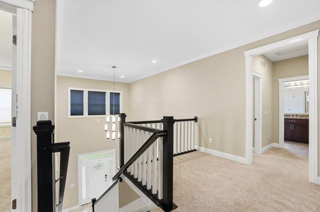 2905 Highland Woods Boulevard, New Albany, OH 43054