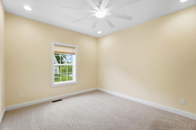 2905 Highland Woods Boulevard, New Albany, OH 43054