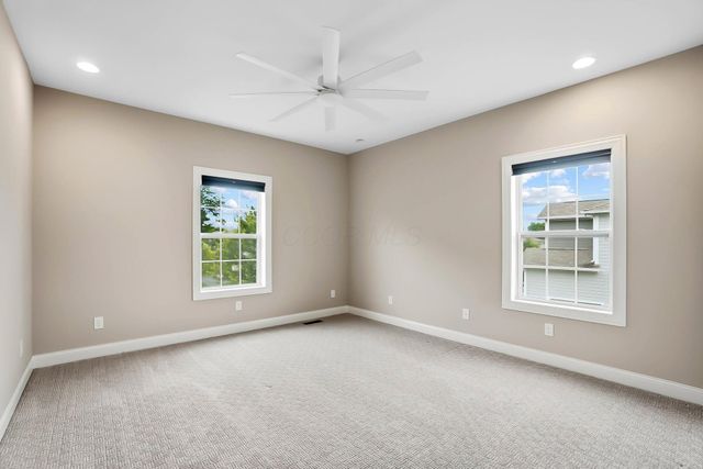 2905 Highland Woods Boulevard, New Albany, OH 43054