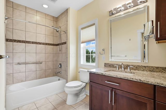2905 Highland Woods Boulevard, New Albany, OH 43054