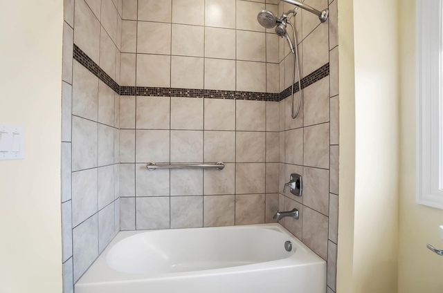 2905 Highland Woods Boulevard, New Albany, OH 43054