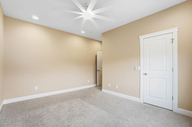 2905 Highland Woods Boulevard, New Albany, OH 43054