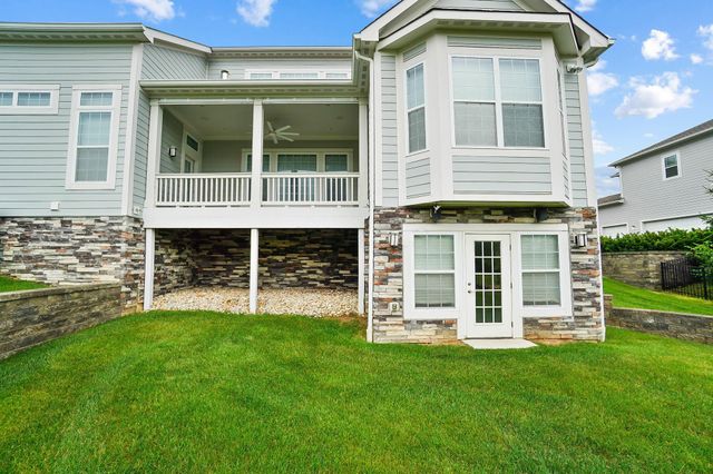 2905 Highland Woods Boulevard, New Albany, OH 43054