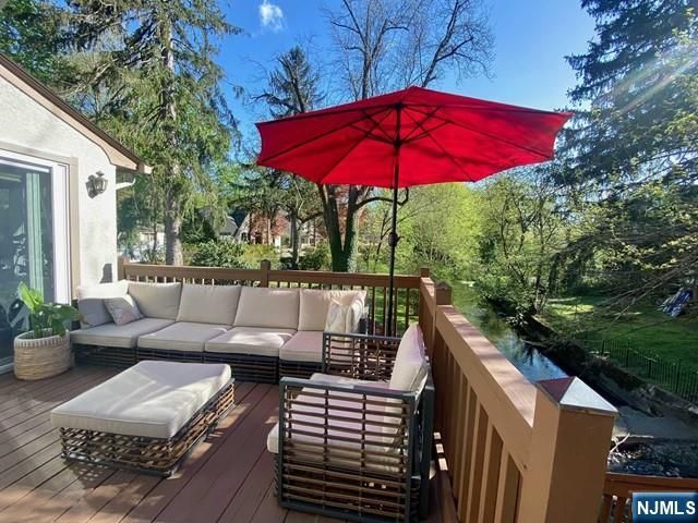 59 Oxford Place, Glen Rock, NJ 07452