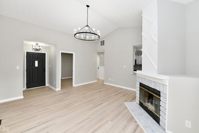 8547 Rock Hollow Circle, Indianapolis, IN 46256