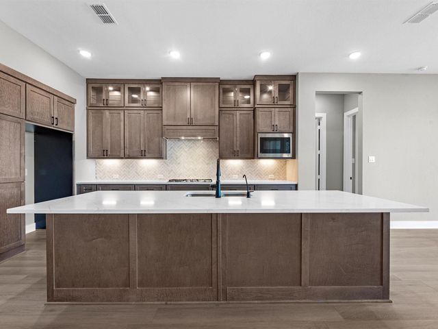 802 Lily Haven Trail, Richmond, TX 77406