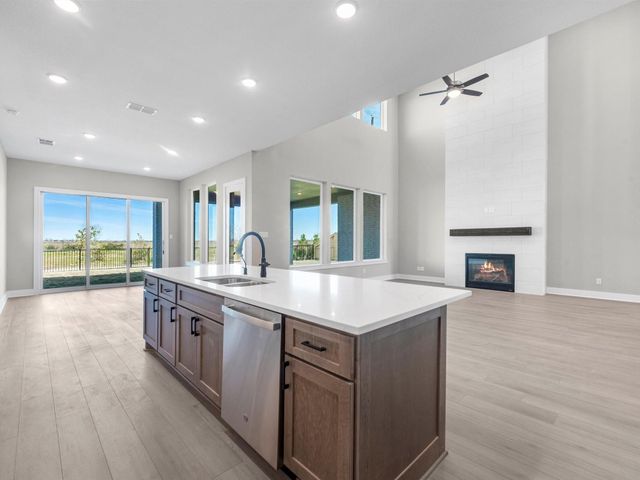 802 Lily Haven Trail, Richmond, TX 77406