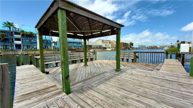 14427 Compass St A14, Corpus Christi, TX 78418