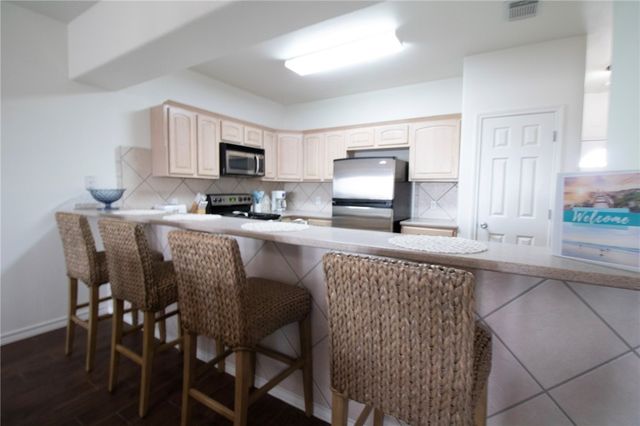 14427 Compass St A14, Corpus Christi, TX 78418
