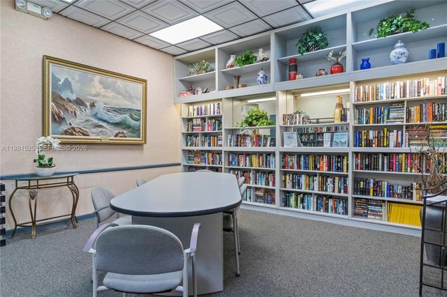 1100 Colony Point Circle 201, Pembroke Pines, FL 33026