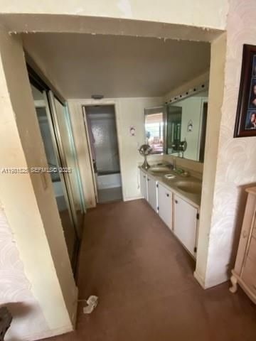 1100 Colony Point Circle 201, Pembroke Pines, FL 33026