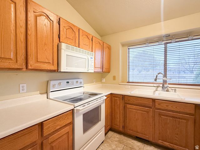 1085 N 125 E, Layton, UT 84041