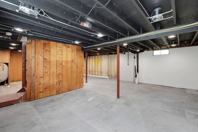 194 Breckenridge St, Palmer, MA 01069