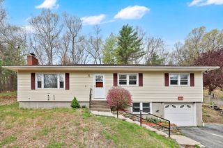 194 Breckenridge St, Palmer, MA 01069