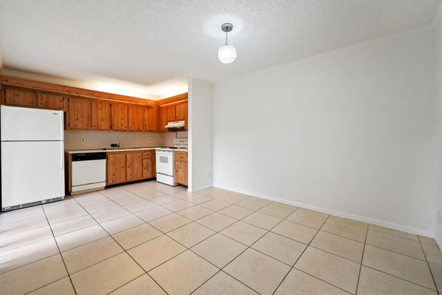 262 Woodland Road, Palm Springs, FL 33461