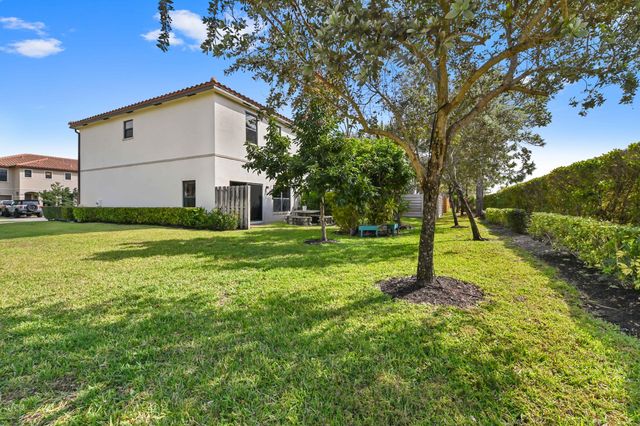 4664 Silver Saw Lane, Lake Worth, FL 33463