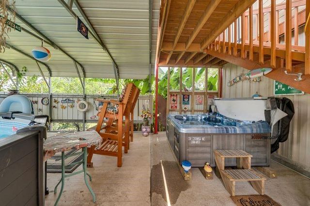 749 12th Street, Dickinson, TX 77539