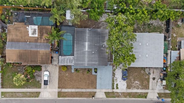 1130 DOGWOOD AVENUE, Tampa, FL 33613