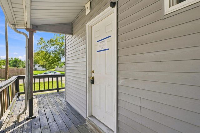 2884 E 9th Avenue, Columbus, OH 43219