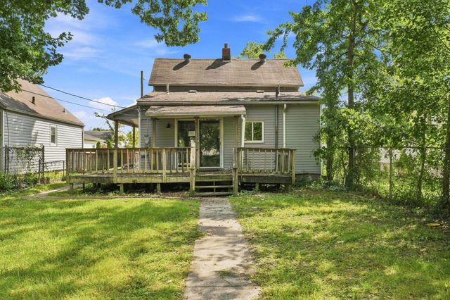 2884 E 9th Avenue, Columbus, OH 43219