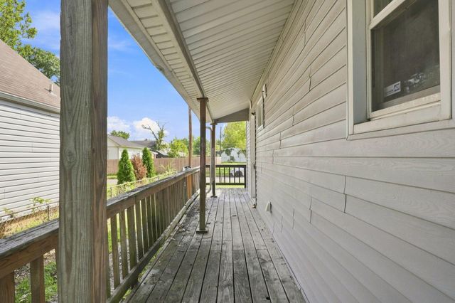 2884 E 9th Avenue, Columbus, OH 43219