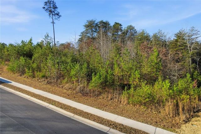 6044 Bluewater Boulevard, Gainesville, GA 30506