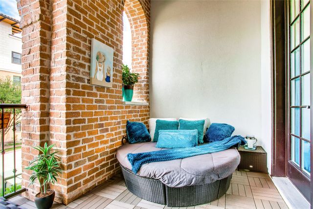 707 Will Rice Avenue, Irving, TX 75039