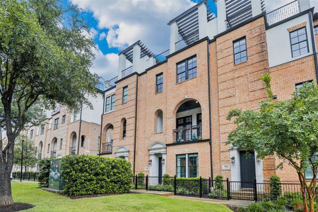 707 Will Rice Avenue, Irving, TX 75039